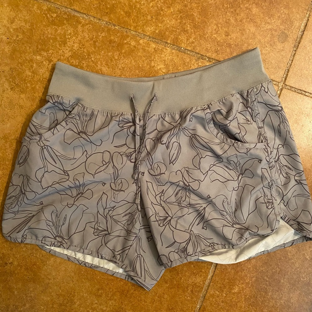 Magellan outdoors shorts
